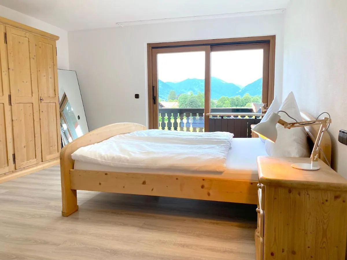 Grosszuegige Ferienwohnung Am Tegernsee Mit Suedbalkon Und Wallbergblick Bad Wiessee Apartment