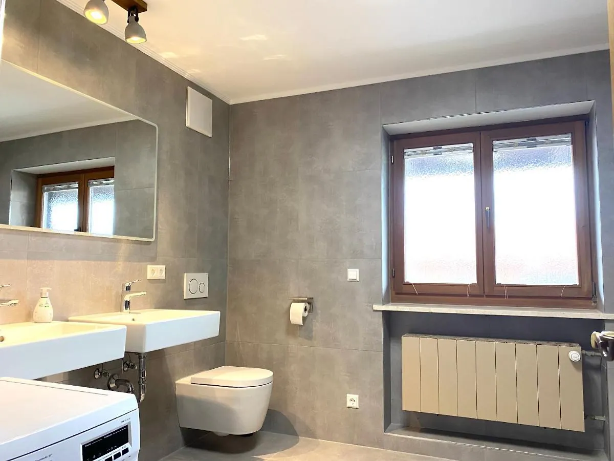 Apartment Grosszuegige Ferienwohnung Am Tegernsee Mit Suedbalkon Und Wallbergblick Bad Wiessee